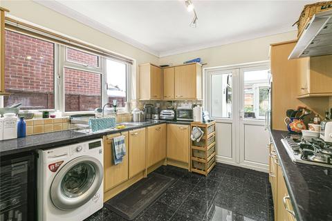 4 bedroom semi-detached house for sale, Hanworth Road, Hounslow, TW4