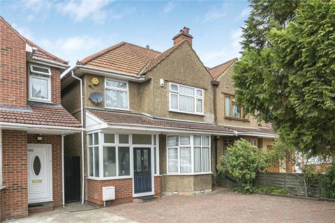 Hanworth Road, Hounslow, TW4