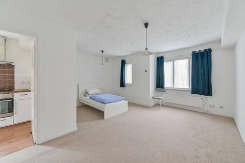 undefined, Campbell Close, Streatham, London, SW16