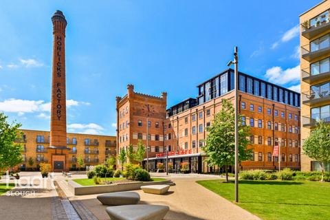 2 bedroom apartment for sale, Memorial Avenue, Slough