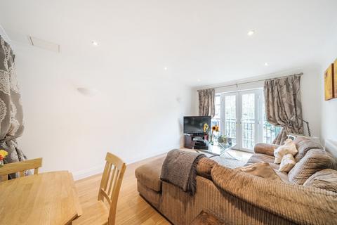 undefined, Croydon Road, Caterham CR3