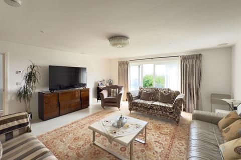 undefined, Bay View Court, Swansea SA2
