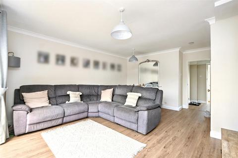 3 bedroom end of terrace house for sale, Wilton Avenue, Eastbourne