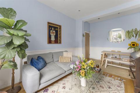36a Cardigan Road, London, E3 5HT