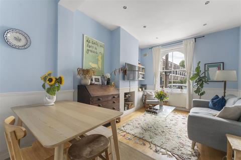 36a Cardigan Road, London, E3 5HT
