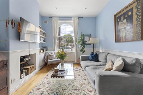36a Cardigan Road, London, E3 5HT