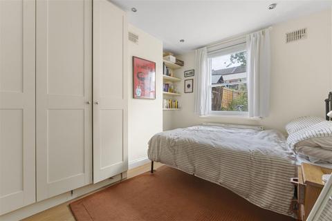 36a Cardigan Road, London, E3 5HT