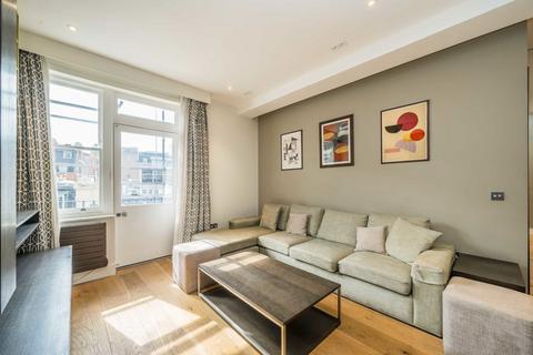 undefined, Bedford Avenue, London WC1B