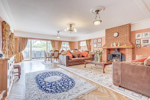 5 bedroom detached house for sale, Tyrone Road, Southend-on-sea, SS1