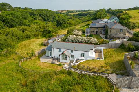 5 bedroom detached house for sale, Silverwell, Truro