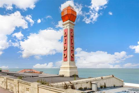 2 bedroom apartment for sale, 15 Ethelbert Road, Margate CT9