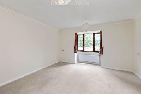 undefined, West End Lane, Esher KT10