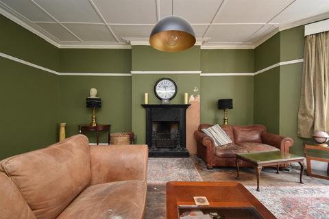 Flat 1, Anglesea Mansions Anglesea Terrace, St Leonards-on-sea, TN38 0QT