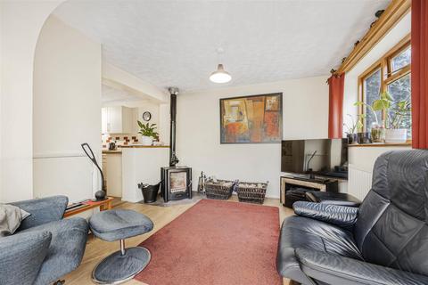 undefined, Hemdean Road, Caversham, Reading