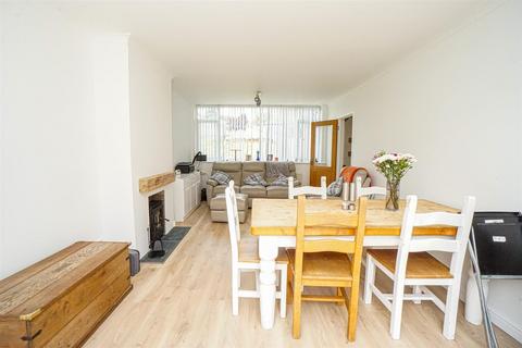 3 bedroom semi-detached house for sale, King Edward Avenue, Hastings