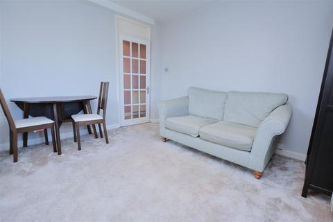 Flat 12, Oslo Court Baltic Close, London, SW19 2BL
