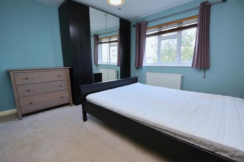 Flat 12, Oslo Court Baltic Close, London, SW19 2BL