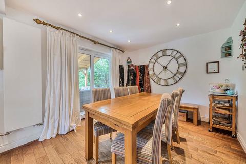 8 Cyprus Road, Hatch Warren, Basingstoke, RG22 4UY