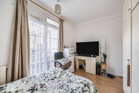 Johns Aird Court, Little Venice, London, W2
