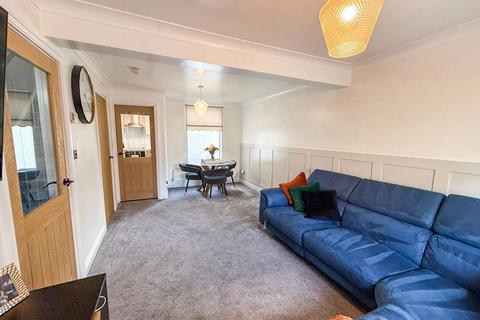 2 Fox Street, Mountain Ash, CF45 4AG