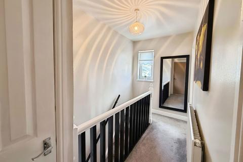 2 Fox Street, Mountain Ash, CF45 4AG