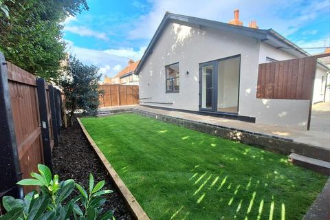 3 bedroom bungalow for sale, Gilbert Street, Bridlington YO16