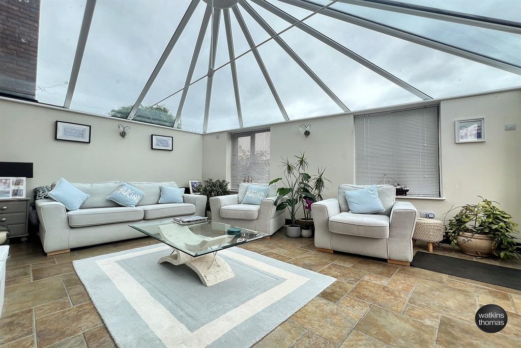 Conservatory/garden