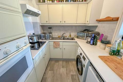 undefined, Hanover Gardens, Albert Street, Rugby, CV21