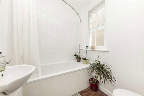 2 bedroom flat for sale, Hayles Street, London SE11