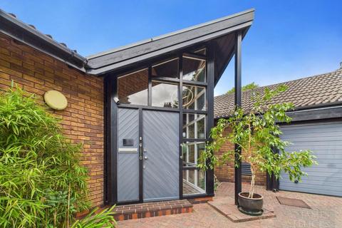 3 bedroom detached bungalow for sale, Spencefield Lane, Evington, Leicester