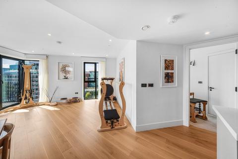 2 bedroom apartment for sale, Fountain Park Way, White City W12