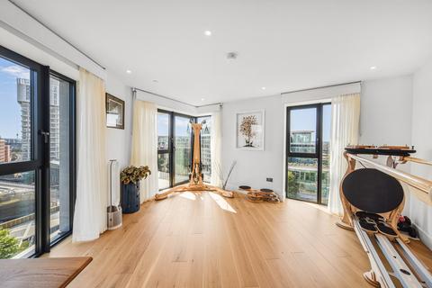 2 bedroom apartment for sale, Fountain Park Way, White City W12