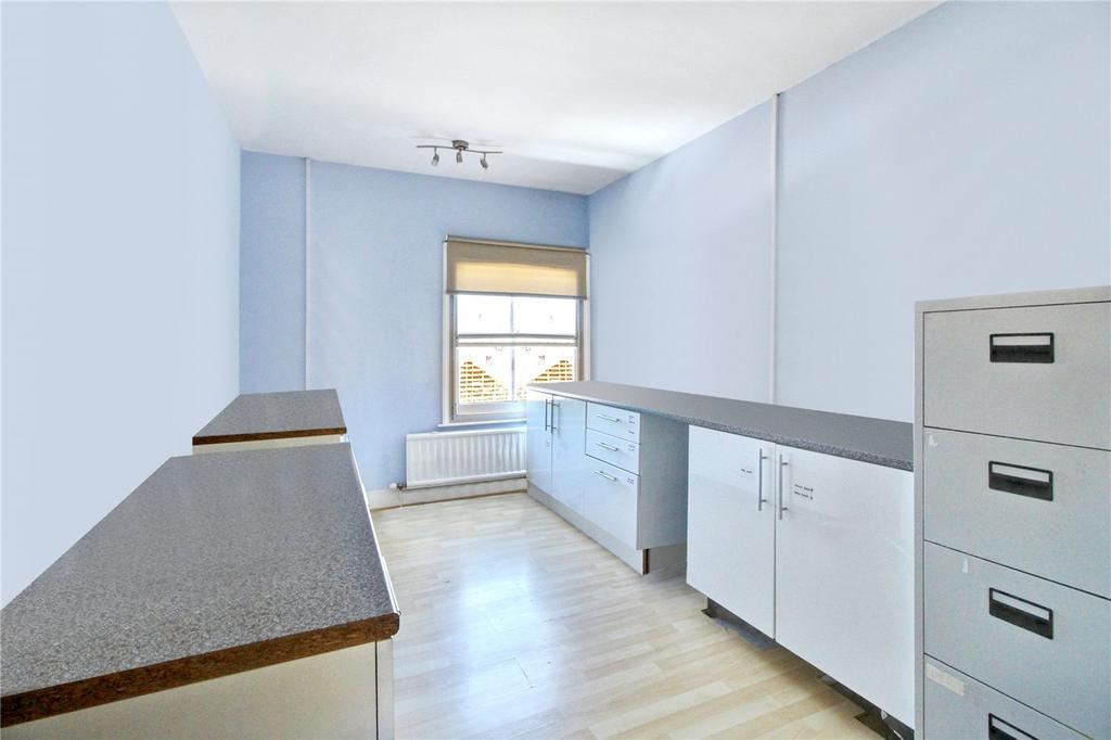 First Floor Fr2
