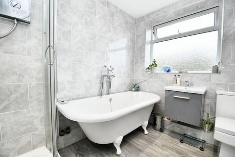 undefined, Oakville Drive, Salford, M6