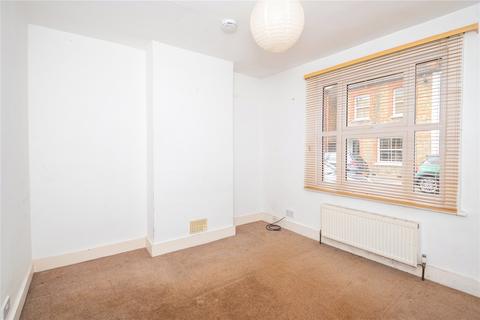 3 bedroom terraced house for sale, Warwick Road, Twickenham