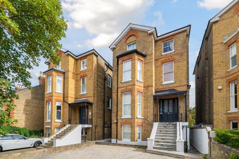 undefined, Onslow Road, Richmond, TW10