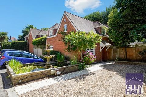 2 bedroom semi-detached house for sale, 13 Cannon Hill, London N14