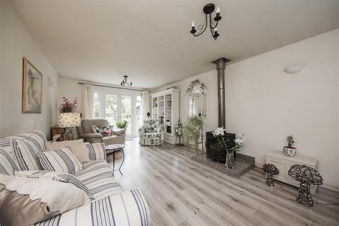 3 bedroom semi-detached house for sale, Ford Lane, Wrotham Heath TN15