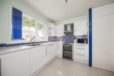 3 bedroom semi-detached house for sale, Ford Lane, Wrotham Heath TN15