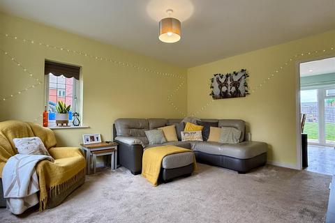 3 bedroom house for sale, Dunnock Close, Holmer, Hereford