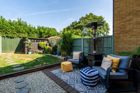 4 Elder Close, Locks Heath, Southampton, SO31 6SB