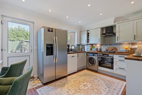 4 Elder Close, Locks Heath, Southampton, SO31 6SB