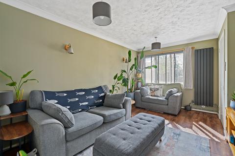 4 Elder Close, Locks Heath, Southampton, SO31 6SB