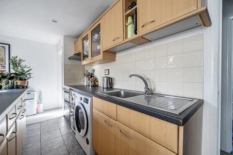 undefined, Lawnwood Court, Godalming GU7