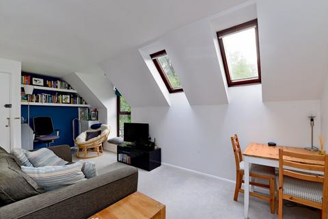 undefined, Lawnwood Court, Godalming GU7