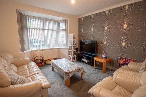 4 bedroom semi-detached house for sale, Hollington Road, Evington