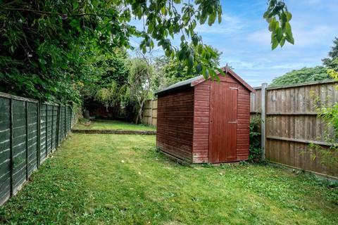 undefined, Summer Street, Slip End, LU1