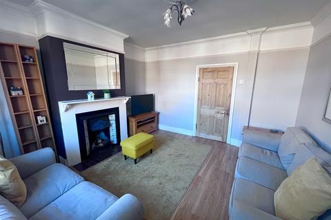 3 bedroom end of terrace house for sale, Summer Street, Slip End, LU1