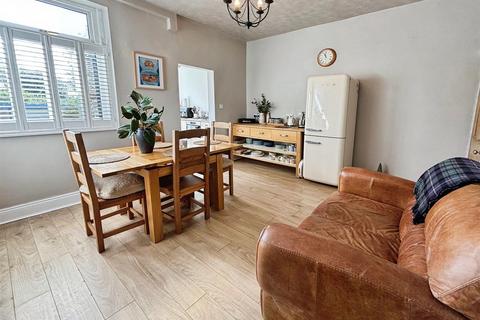 3 bedroom terraced house for sale, Kilner Road, Bradford BD6