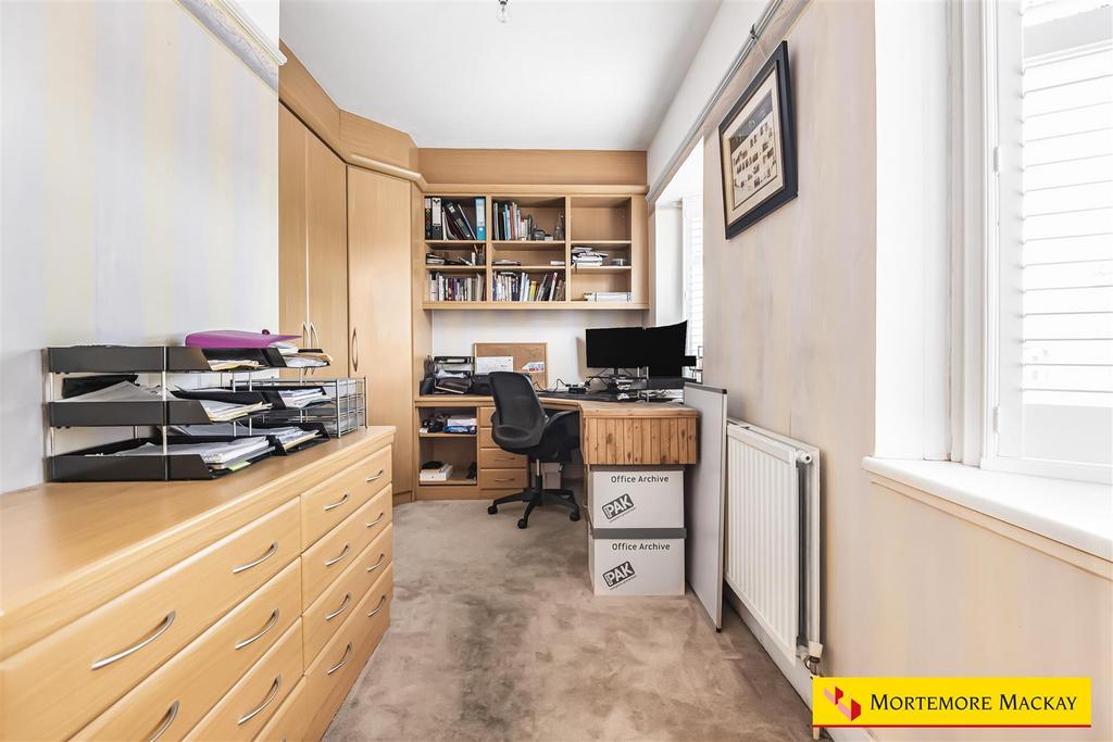 27 61590 watermarked.jpg